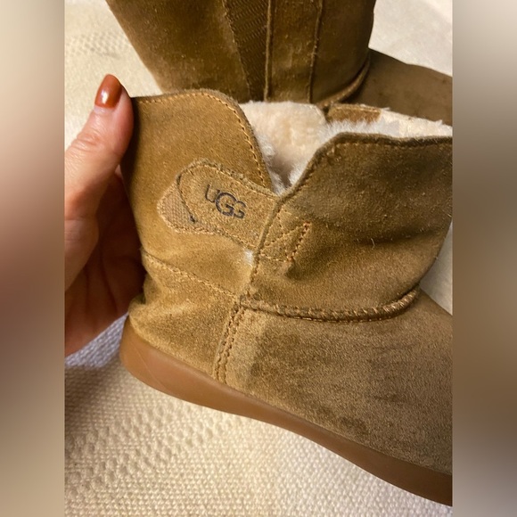 UGG keelan toddler boots Sz 12 - Picture 1 of 9